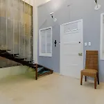 Luxury Duplex Retreat, Aldaba Selection